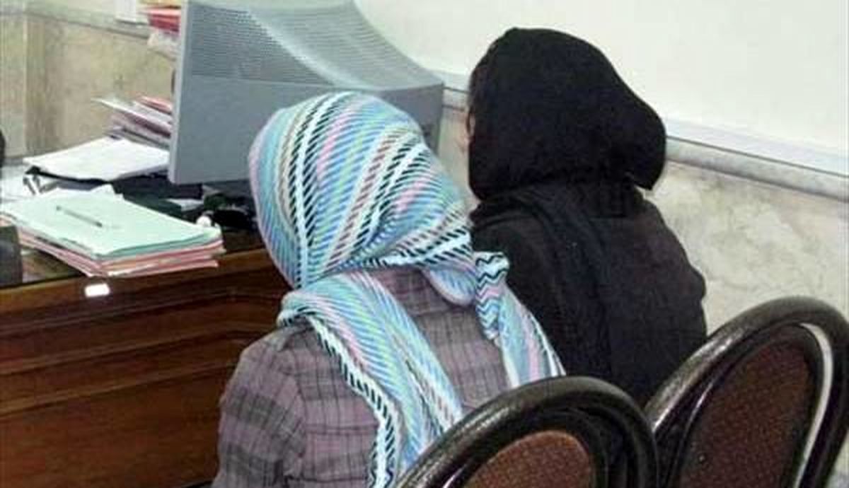 2 خواهر شیرازی کلاه 40 مرد را به هوای 2 خواهر شیرازی کلاه 40 مرد را به هوای