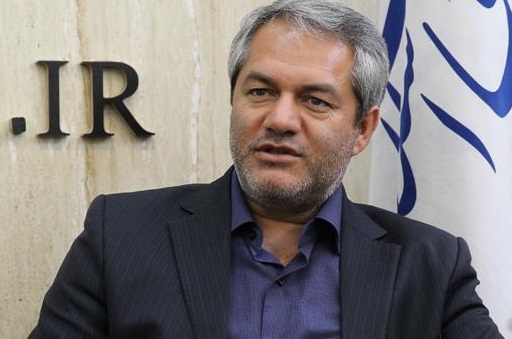 می خواهیم وزرا را استیضاح کنیم، اما اصلا اجازه نمی دهند؛ به اشکال مختلف ما را تحت فشار قرار می دهند می خواهیم وزرا را استیضاح کنیم، اما اصلا اجازه نمی دهند؛ به اشکال مختلف ما را تحت فشار قرار می دهند