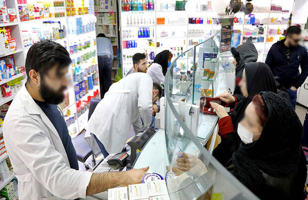 افزایش ۳۵ تا ۴۰ درصدی قیمت ۵۶۰ قلم دارو در سال گذشته افزایش ۳۵ تا ۴۰ درصدی قیمت ۵۶۰ قلم دارو در سال گذشته