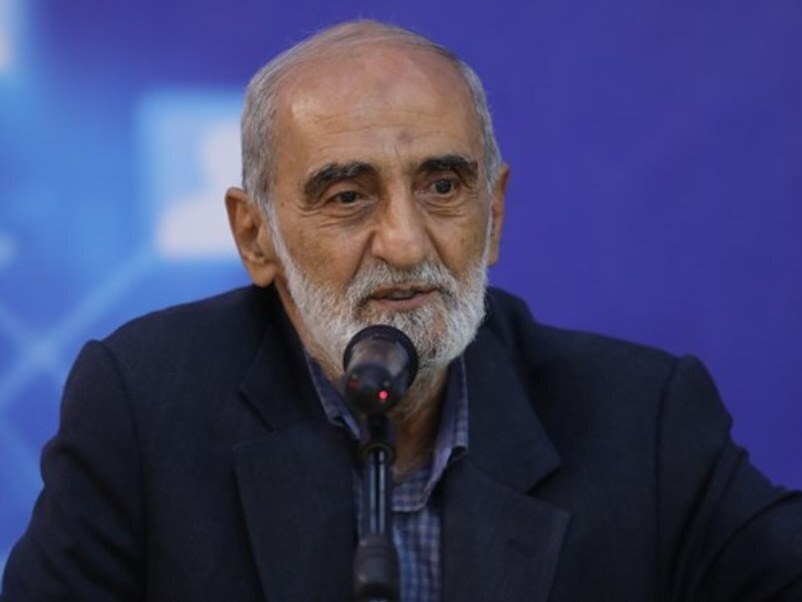 پیشنهاد حسین شریعتمداری در واکنش به اقدام نشریه فرانسوی «شارلی ابدو»: تنگه هرمز را ببندیم پیشنهاد حسین شریعتمداری در واکنش به اقدام نشریه فرانسوی «شارلی ابدو»: تنگه هرمز را ببندیم