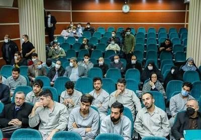 مشکل بزرگ حقوقی در پرونده روحالله عجمیان مشکل بزرگ حقوقی در پرونده روحالله عجمیان