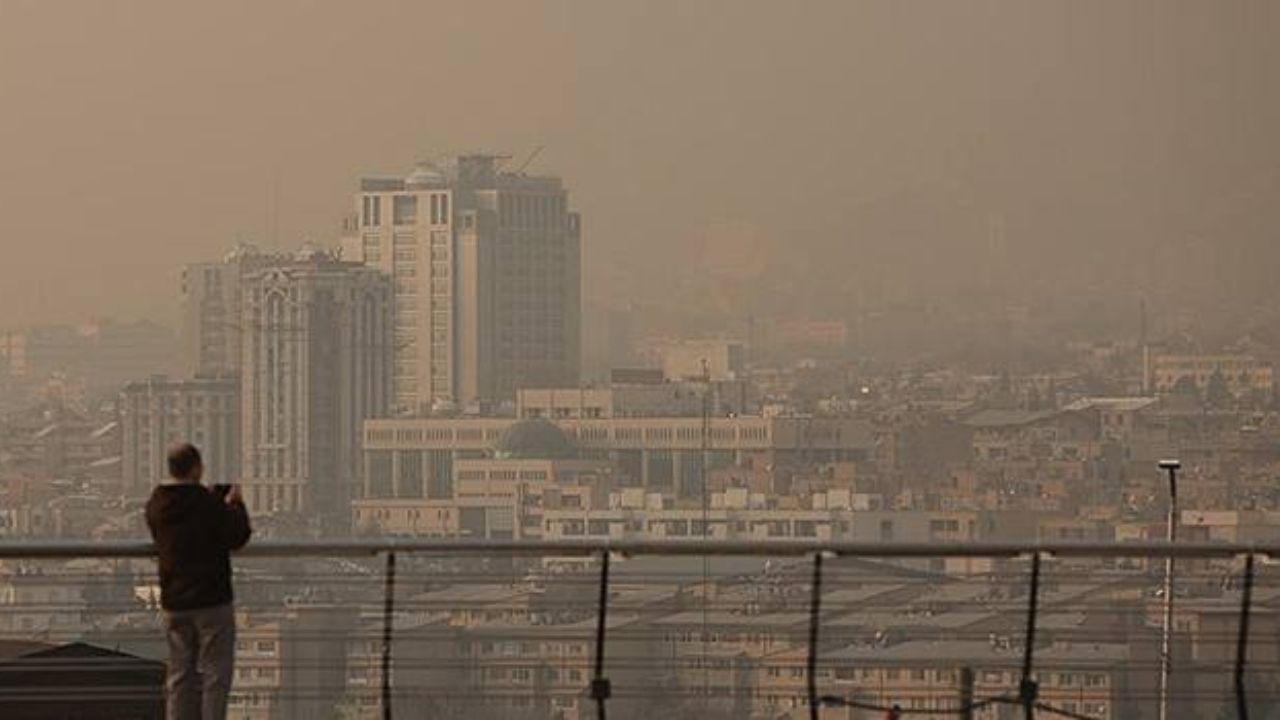 کیفیت «نارنجی» هوای تهران در ۱۱ ایستگاه کیفیت «نارنجی» هوای تهران در ۱۱ ایستگاه
