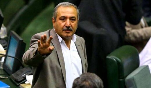 انتقاد شدید نماینده اصولگرای مجلس از رئیسی / با انشالله، ماشالله و انداختن مشکلات بر گردن دیگران، نمیتوان کشور را اداره کرد/ مردم از شما راضی نیستند انتقاد شدید نماینده اصولگرای مجلس از رئیسی / با انشالله، ماشالله و انداختن مشکلات بر گردن دیگران، نمیتوان کشور را اداره کرد/ مردم از شما راضی نیستند