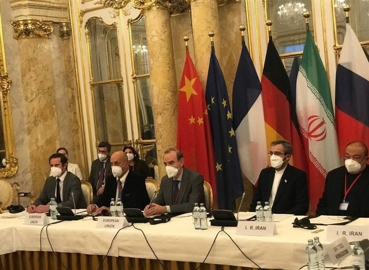 الجزیره از قول مقام ایرانی: در وین روی ۹۰ درصد مسائل، توافق شفاهی شد، اما مکتوب نشد / ۶ موضوع، هسته اختلافات در مذاکرات را تشکیل می&zwnj;دهد