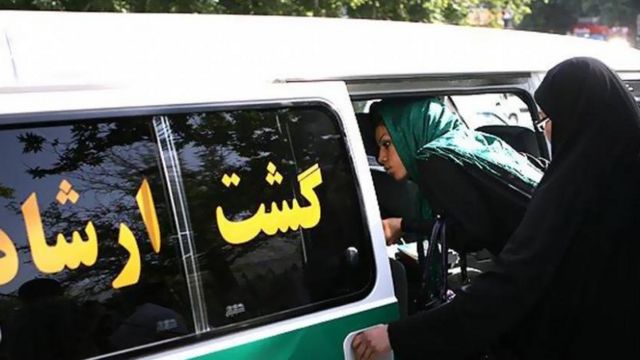 گشت ارشاد زیر تیغ اصولگرایان گشت ارشاد زیر تیغ اصولگرایان