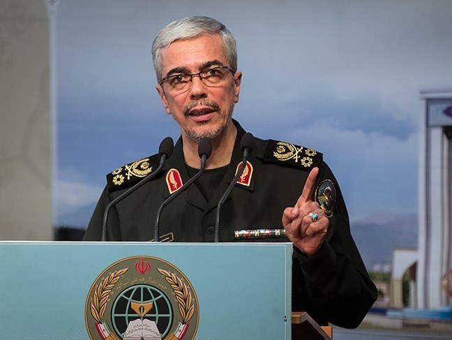 سرلشکر باقری: مرز&zwnj;های ما با کشور همسایه باید آورده اقتصادی داشته باشد اما در آنجا مشکلاتی وجود دارد؛ تلاش سنگینی توسط دستگاه سیاست خارجی و سپاه برای سر و سامان دادن به این نابسامانی برقرار است