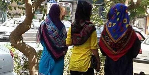 کسانی که می گویند تا کی در برابر بدحجابی کوتاه بیاییم پاسخ بدهند که رفتارهای تندشان در گذشته چه سودی داشته؟ کسانی که می گویند تا کی در برابر بدحجابی کوتاه بیاییم پاسخ بدهند که رفتارهای تندشان در گذشته چه سودی داشته؟