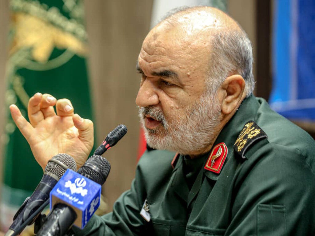 فرمانده سپاه: حفاظت اطلاعات ما درگیر رویارویی مستقیم با همه سرویس&zwnj;های اطلاعاتی و امنیتی استکبار است