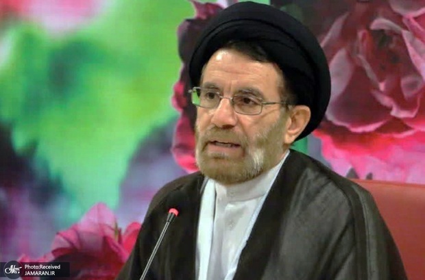 امام جمعه خرم آباد: گشت ارشاد باید با رعایت ادب، وقار، متانت و اخلاق باشد/ ائمه جمعه وظیفه دارند «جذب حداکثری» را انجام بدهند امام جمعه خرم آباد: گشت ارشاد باید با رعایت ادب، وقار، متانت و اخلاق باشد/ ائمه جمعه وظیفه دارند «جذب حداکثری» را انجام بدهند