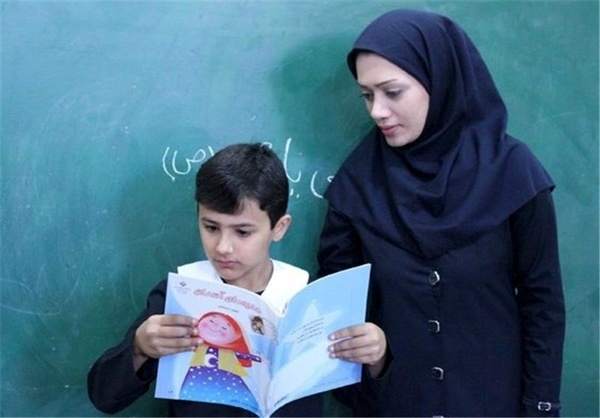 رتبه&zwnj;بندی معلمان در پیچ و خم اداری مانده است