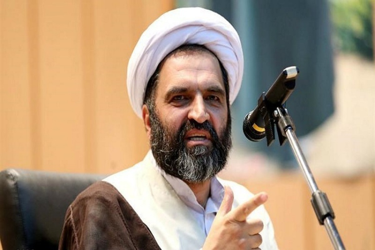 انتقادات از برخورد خشن در امر به معروف؛ این افراد خودشان سنبل منکرها هستند انتقادات از برخورد خشن در امر به معروف؛ این افراد خودشان سنبل منکرها هستند