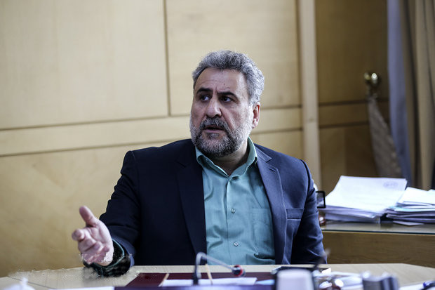 گراني بنزين تصميم سران سه قوه بود گراني بنزين تصميم سران سه قوه بود