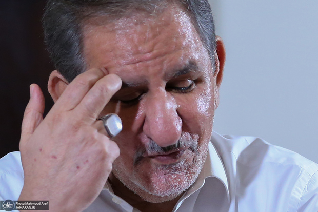 اسفند ۹۶ کل ذخایر اسکناس بانک مرکزی به کمتر ۱۰۰ میلیون دلار رسیده بود / حضور مجلس یازدهم به&zwnj;غیر از شوک برای اقتصاد هیچ&zwnj;چیز نداشت