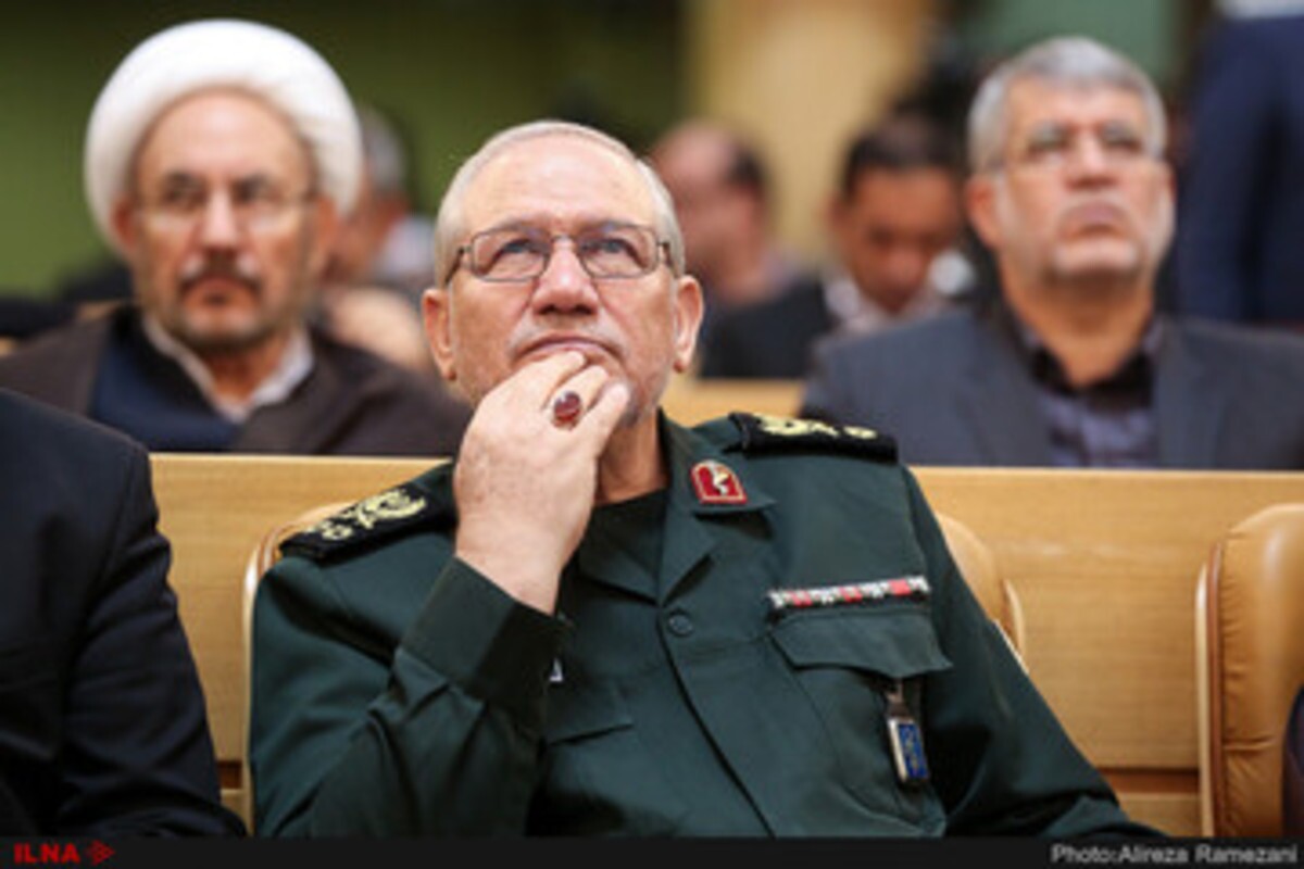 مشاور عالی مقام معظم رهبری: ٢٢ کشور تقاضای خرید هواپیمای بدون سرنشین را از ایران دارند مشاور عالی مقام معظم رهبری: ٢٢ کشور تقاضای خرید هواپیمای بدون سرنشین را از ایران دارند