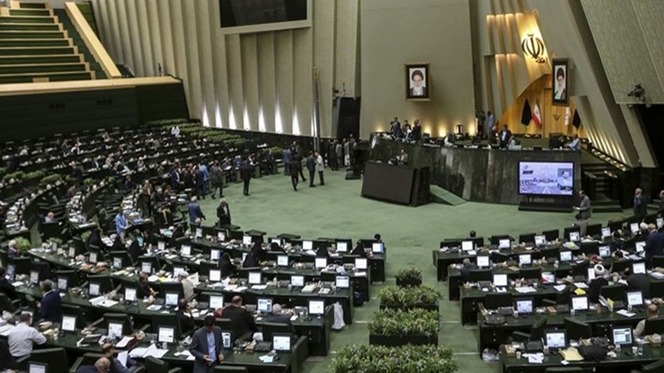 مجلس آماده همکاری با دولت برای ایجاد بستر اعتراضات قانونی&zwnj; است