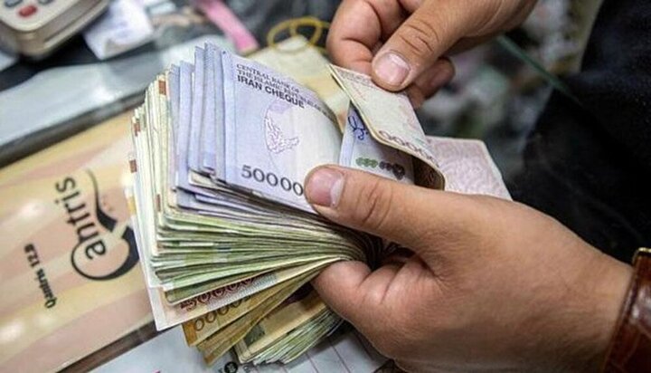 خبر مهم برای کارمندان و بازنشستگان / افزایش حقوقها از چه زمانی اعمال میشود؟ خبر مهم برای کارمندان و بازنشستگان / افزایش حقوقها از چه زمانی اعمال میشود؟