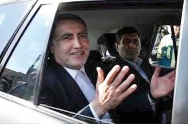 تداوم رویه محاکمه «افشاگر» به جای «متهم به فساد» تداوم رویه محاکمه «افشاگر» به جای «متهم به فساد»