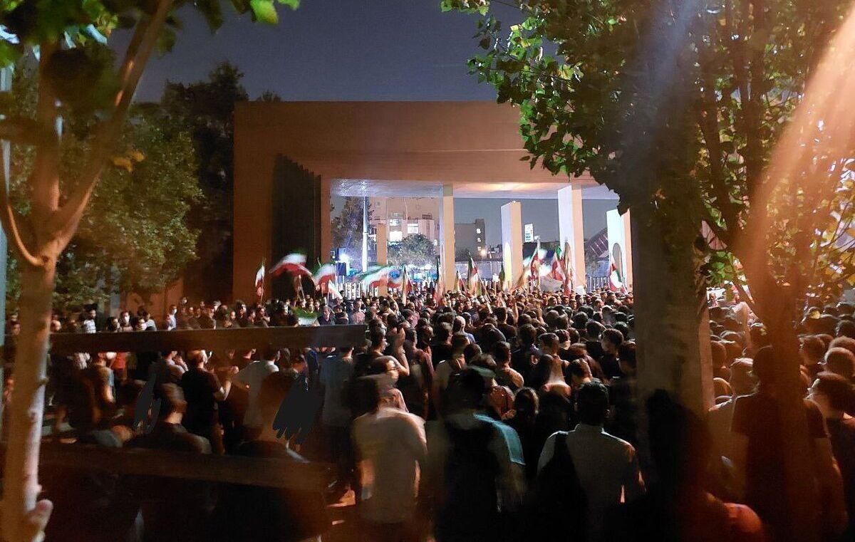 نگرانی دولت ازطرح تجمعات نگرانی دولت ازطرح تجمعات