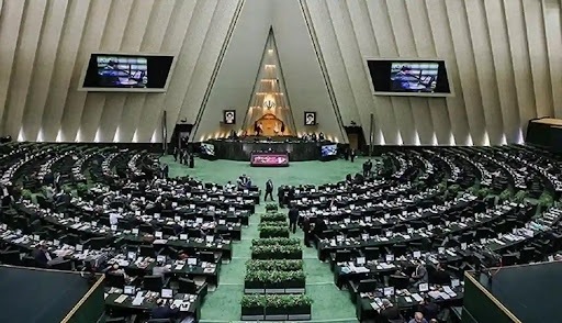 خیز مجلس برای سلطه بر نهاد وکالت/ بازگشت به 70 سال قبل خیز مجلس برای سلطه بر نهاد وکالت/ بازگشت به 70 سال قبل