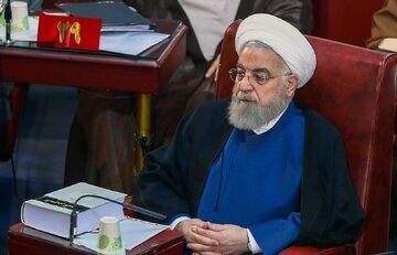 دستور حمله و تخریب روحانی صادر شد /این جمله رئیس جمهور سابق تندروها را عصبانی کرد /مجری توهین کننده به روحانی، به تلویزیون بازگشت دستور حمله و تخریب روحانی صادر شد /این جمله رئیس جمهور سابق تندروها را عصبانی کرد /مجری توهین کننده به روحانی، به تلویزیون بازگشت