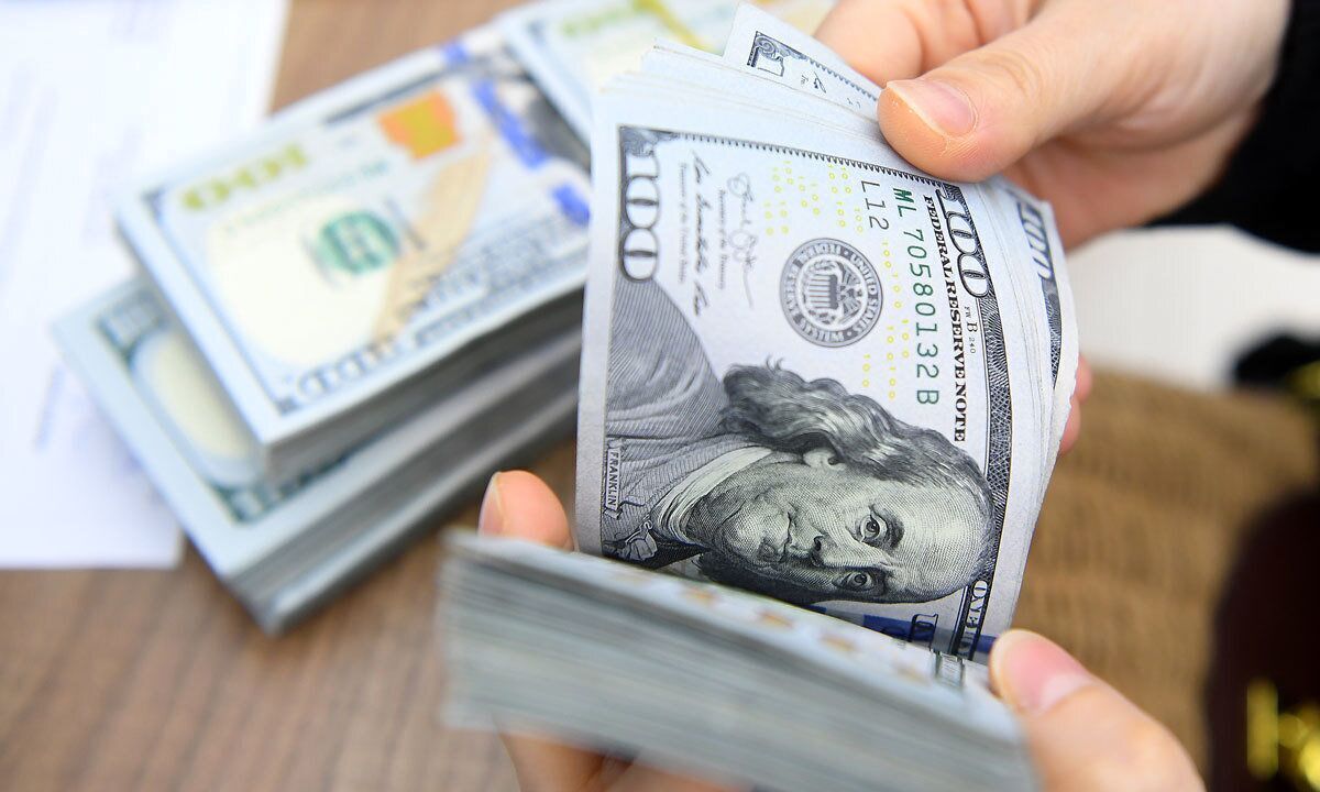 دلار کمتر از ۹۰ هزار تومان باقی ماند / قیمت ارز امروز ۱۷ اسفند + جدول دلار کمتر از ۹۰ هزار تومان باقی ماند / قیمت ارز امروز ۱۷ اسفند + جدول