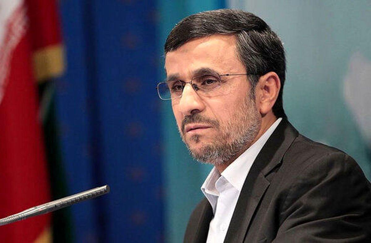 احمدی نژاد از جنگ جهانی سوم خبر داد احمدی نژاد از جنگ جهانی سوم خبر داد