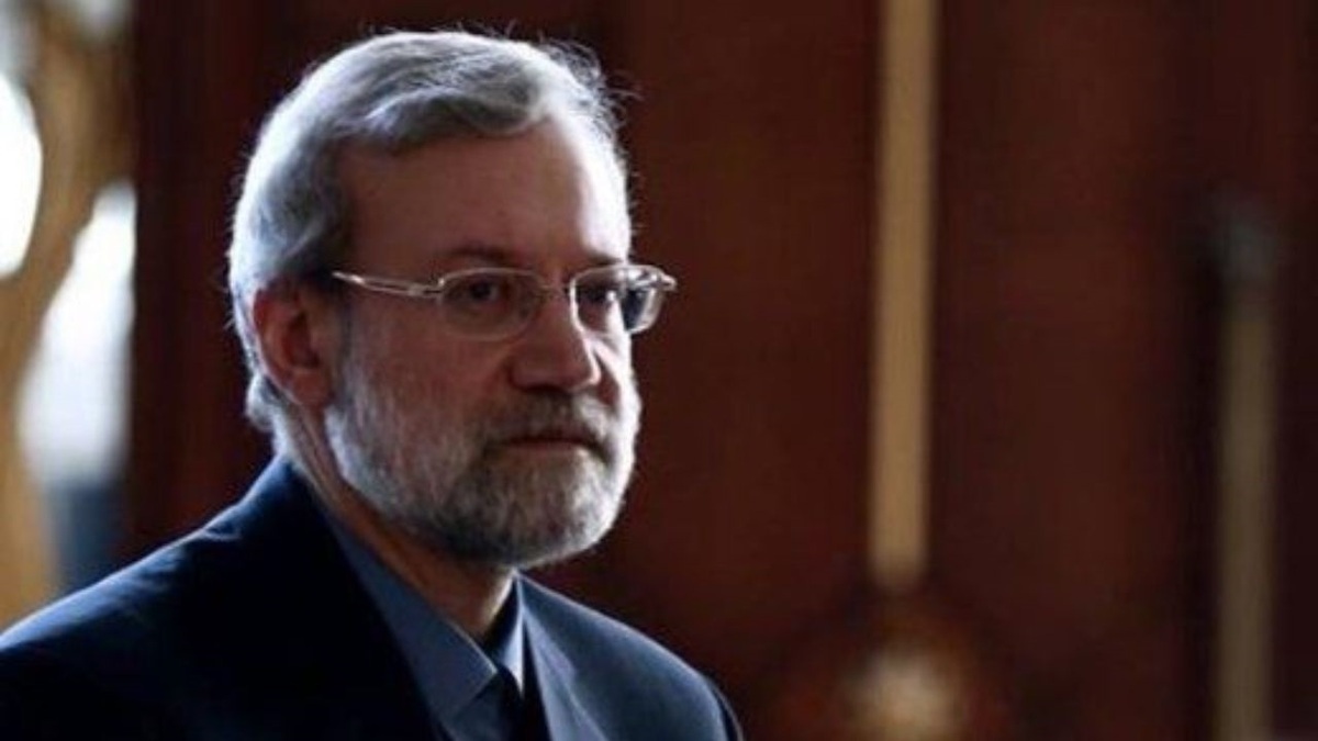 روزنامه فرهیختگان: برخورد سیاسی برای حذف علی لاریجانی چقدر اشتباه بود ؛ او مرد روزهای بحران است روزنامه فرهیختگان: برخورد سیاسی برای حذف علی لاریجانی چقدر اشتباه بود ؛ او مرد روزهای بحران است