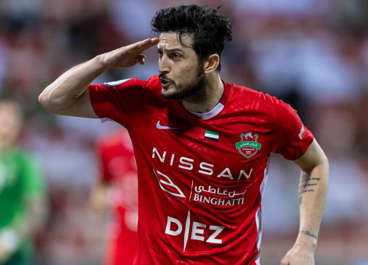 پاسخ جنجالی سردار آزمون در اینستاگرام؛ بژی عشقپولیس؟ داور، داور، داور! پاسخ جنجالی سردار آزمون در اینستاگرام؛ بژی عشقپولیس؟ داور، داور، داور!