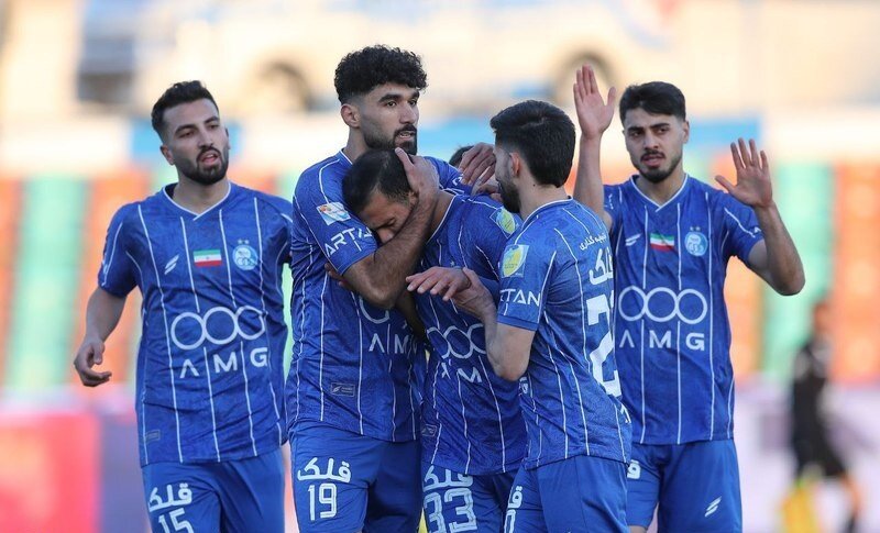 استقلال از پرسپولیس عقب افتاد | وضعیت ناامیدکننده نقل و انتقالات باشگاه استقلال از پرسپولیس عقب افتاد | وضعیت ناامیدکننده نقل و انتقالات باشگاه