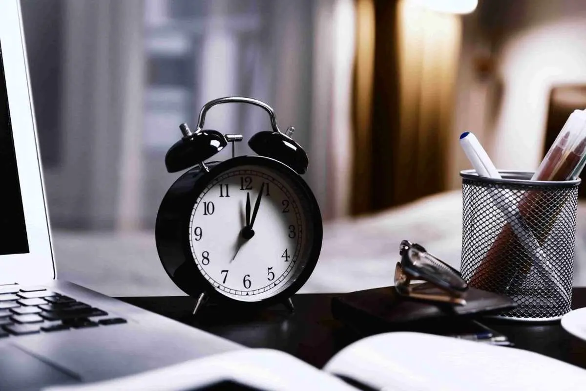 جزئیات تغییر ساعت کاری ادارات دولتی از ۱۵ شهریور