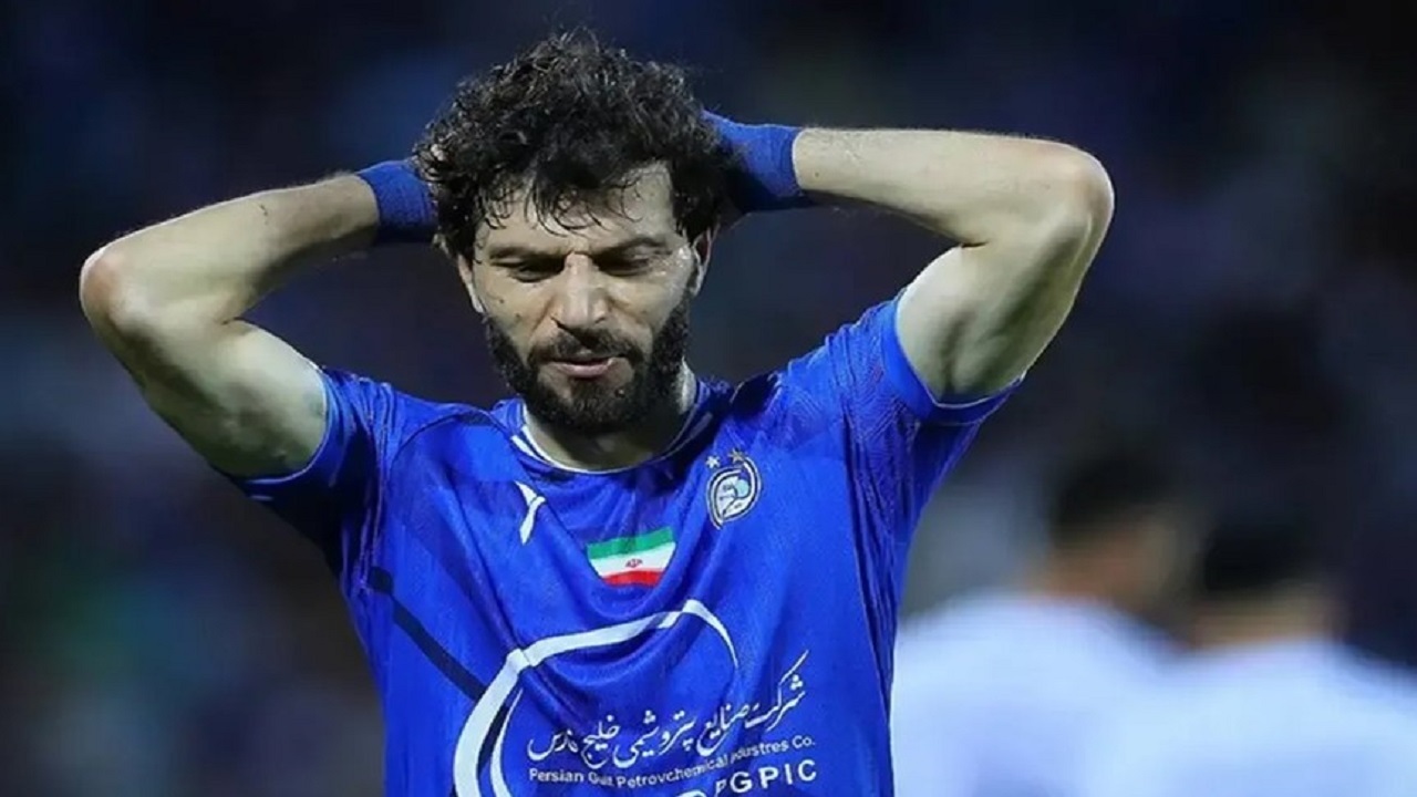 بازیکن خارجی در یک صورت از استقلال جدا میشود بازیکن خارجی در یک صورت از استقلال جدا میشود