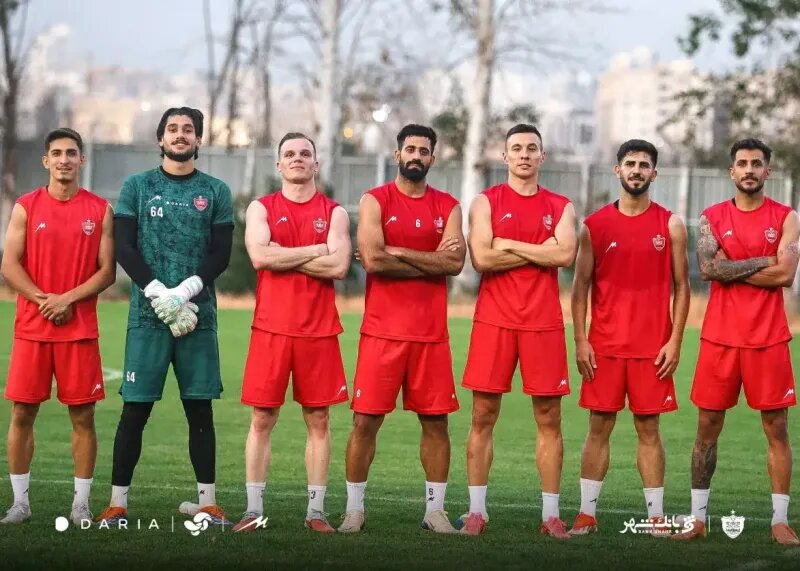 آخرین بازیکنی که با پرسپولیس فسخ میکند؛ جدایی دقیقه نودی آخرین بازیکنی که با پرسپولیس فسخ میکند؛ جدایی دقیقه نودی