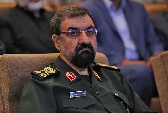 محسن رضایی: در صورت تداوم جنگ اقتصادی، یک قطره نفت نه از تنگه هرمز و نه از کل منطقه خلیج فارس صادر نخواهد شد محسن رضایی: در صورت تداوم جنگ اقتصادی، یک قطره نفت نه از تنگه هرمز و نه از کل منطقه خلیج فارس صادر نخواهد شد