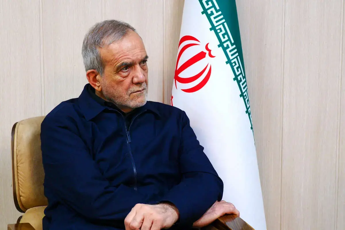 رئیسجمهور: دولت بدون هماهنگی با رهبری اقدامی نمیکند/ روایتهای نادرست را افشا کنید رئیسجمهور: دولت بدون هماهنگی با رهبری اقدامی نمیکند/ روایتهای نادرست را افشا کنید