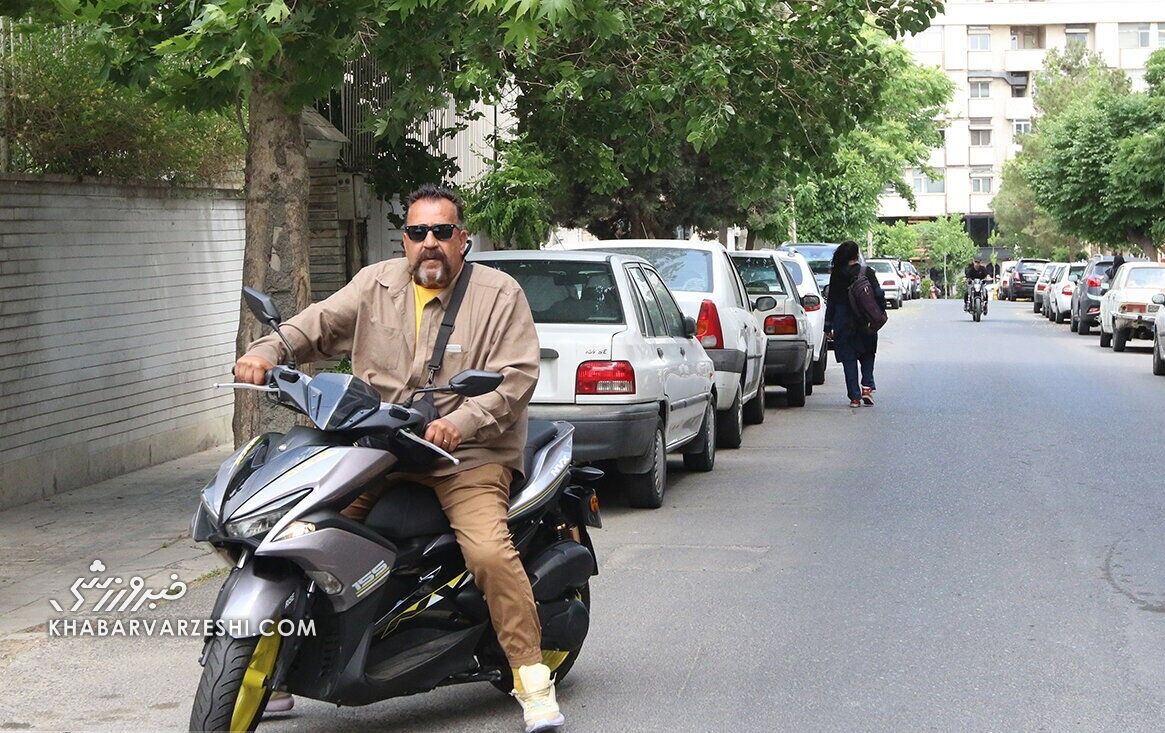 حمایت قلیچ از سرمربی استقلال: نمایش سهراب بختیاری زاده با استقلال را ببینید و کیف کنید حمایت قلیچ از سرمربی استقلال: نمایش سهراب بختیاری زاده با استقلال را ببینید و کیف کنید