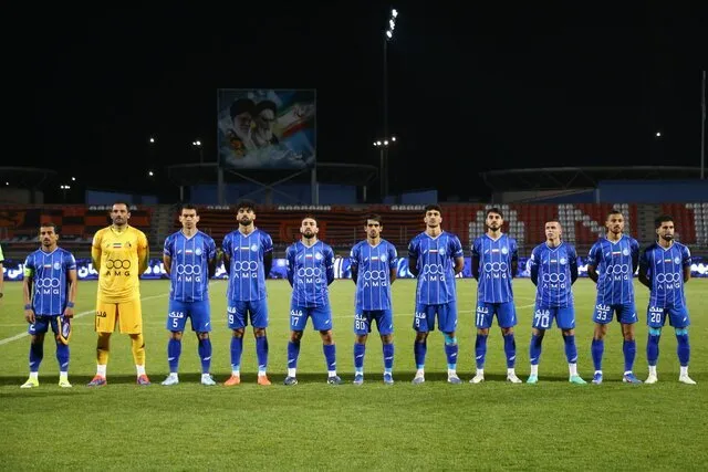 بمب پرسپولیس در آستانه توافق با استقلال بمب پرسپولیس در آستانه توافق با استقلال