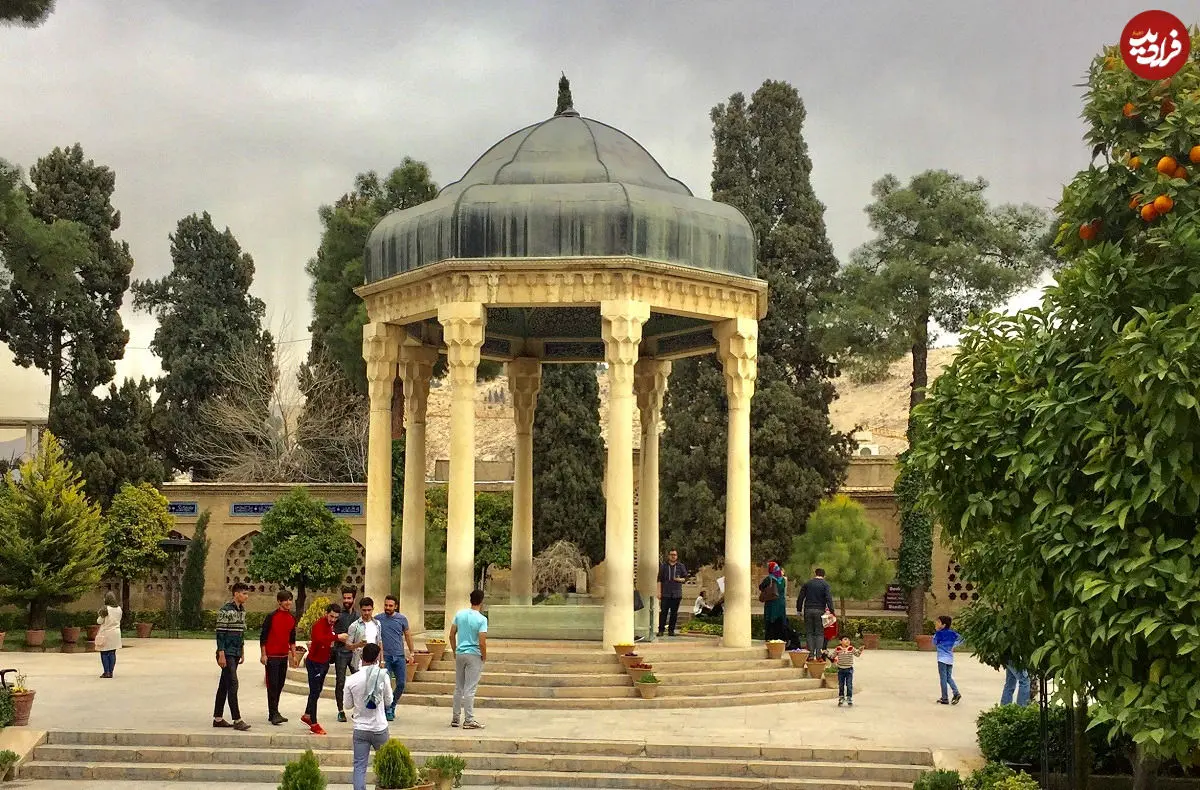 فال حافظ امروز جمعه 26 تیر ماه 1405 فال حافظ امروز جمعه 26 تیر ماه 1405