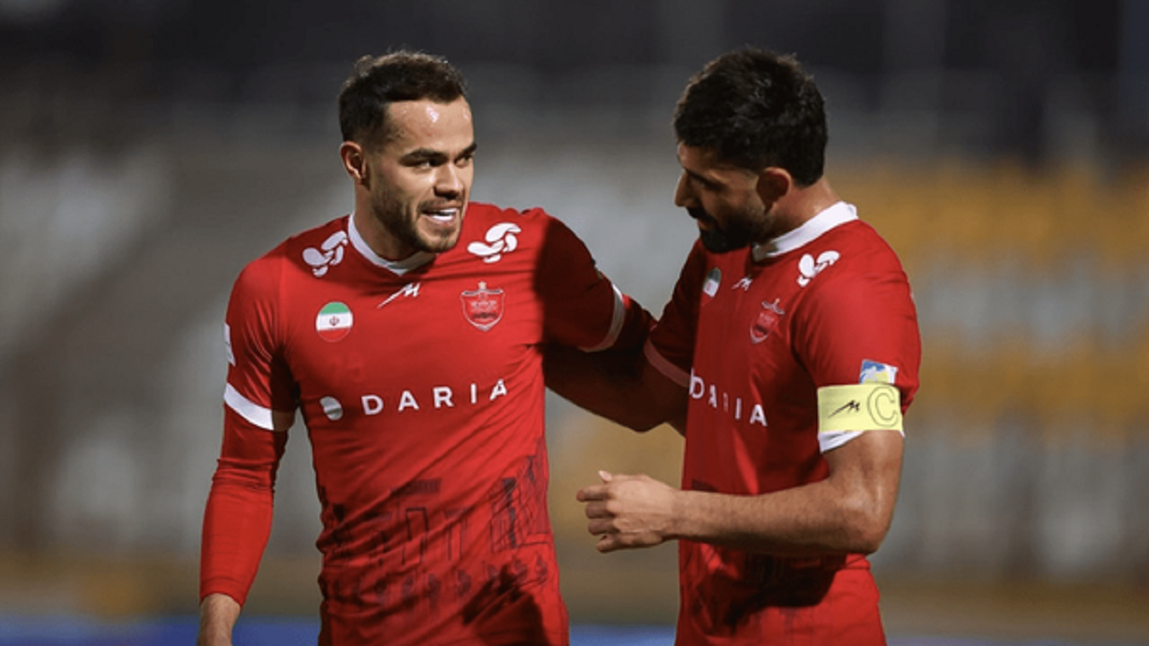استارت حاشیه‌های پرسپولیس با قهر اورونوف