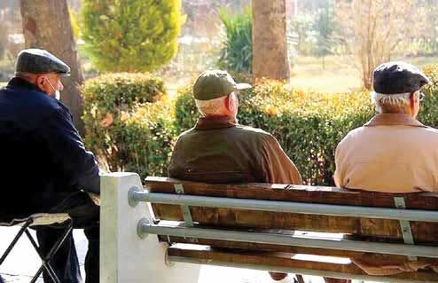 چرا مبلغ وام بازنشستگان تامین اجتماعی ناچیز است؟