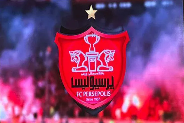 اتفاق باورنکردنی از لگد دو پیشکسوت به در اتاق مدیرعامل پرسپولیس! اتفاق باورنکردنی از لگد دو پیشکسوت به در اتاق مدیرعامل پرسپولیس!