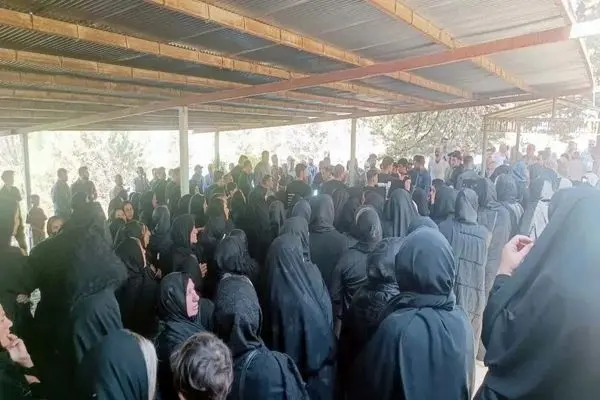 خودکشی ۳ دختر به دنبال تهدید اخاذی اینترنتی و فشار اجتماعی خودکشی ۳ دختر به دنبال تهدید اخاذی اینترنتی و فشار اجتماعی