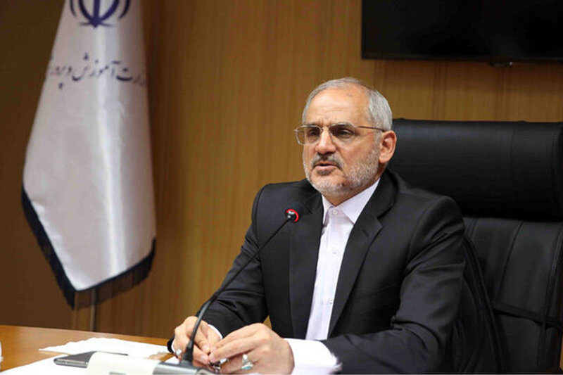 خبر مهم رئیس دفتر پزشکیان درباره سهمیه‌های بنزین