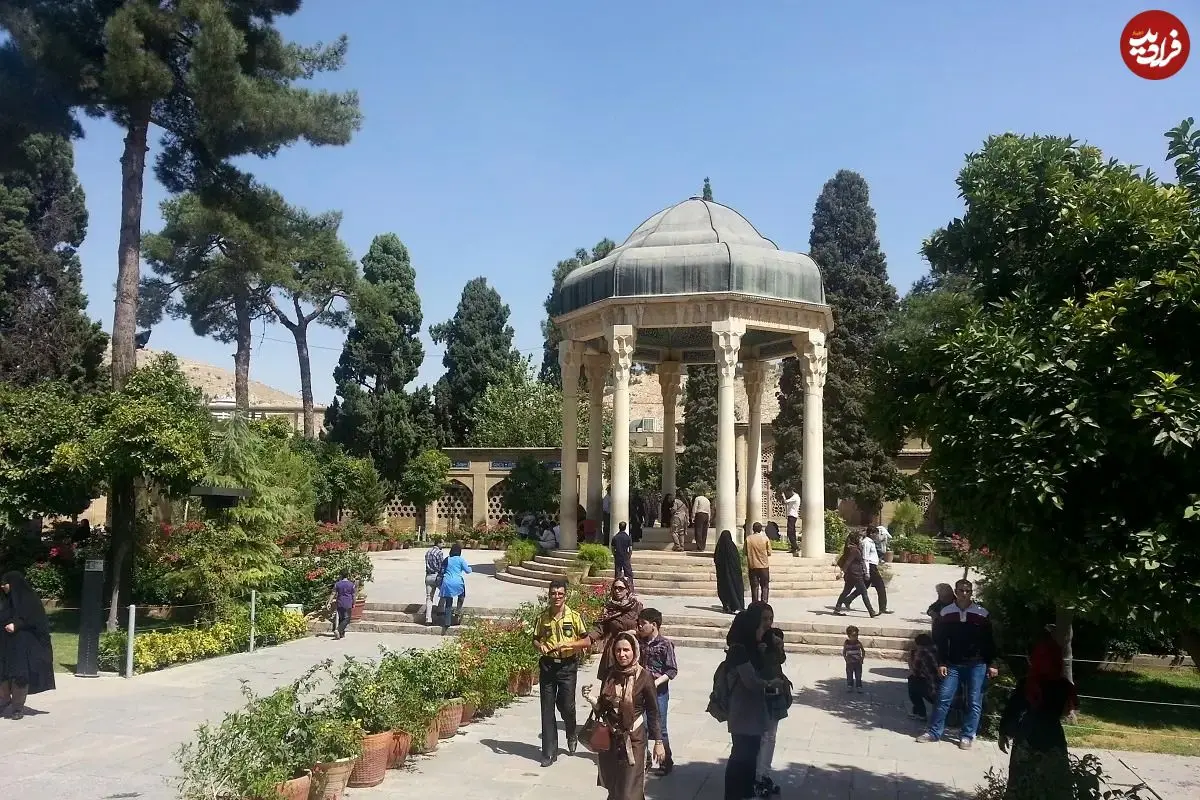 فال حافظ امروز جمعه 12 تیر ماه 1405
