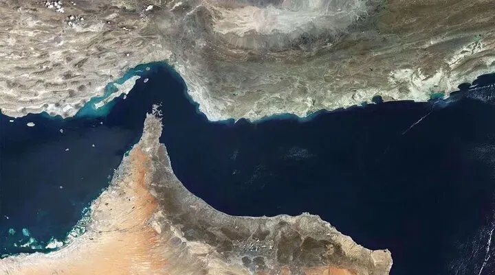 a87e583eZTp3ZWJwfGY6MjU4Nzg3OC5qcGd8ZnVpOjI0NzIyNjR8bDpmYXx2OjE